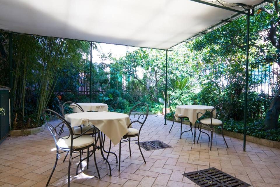 Locanda Conchiglia D'Oro Varigotti Exteriör bild